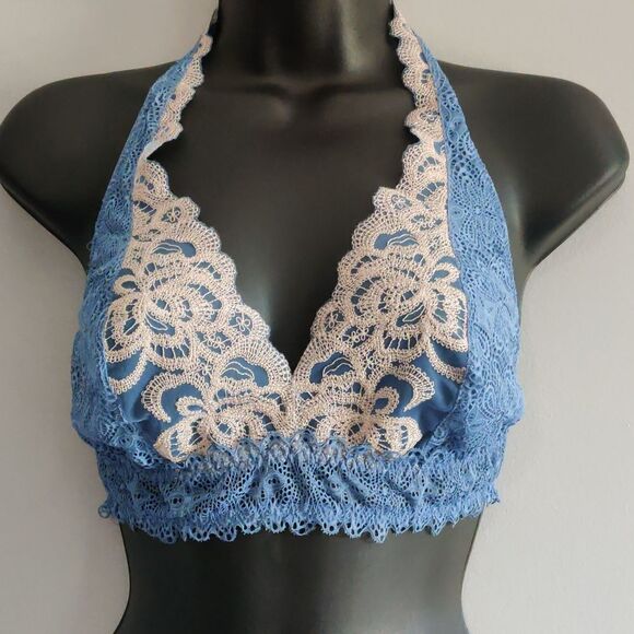 Intimissini Lacy Halter Bra - Picture 1 of 2